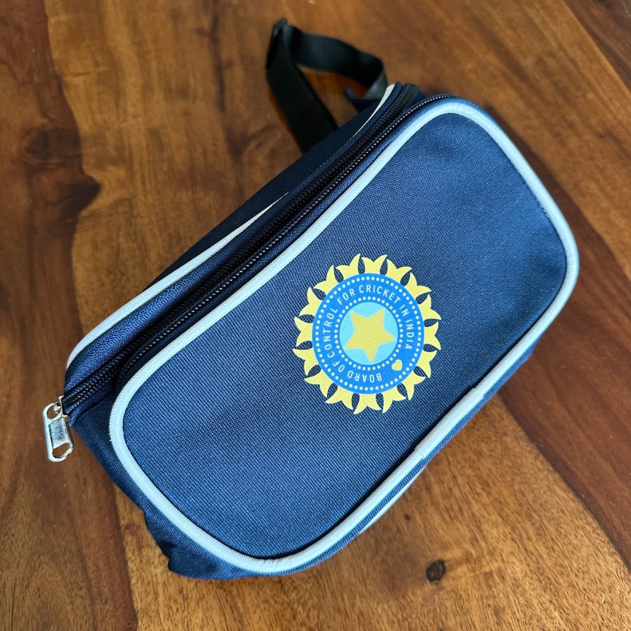 Cricket Tool Kit Waist Bag for Umpires and Scorers