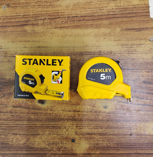Stanley Cricket Pitch Measuring Tape | 5 mtrs