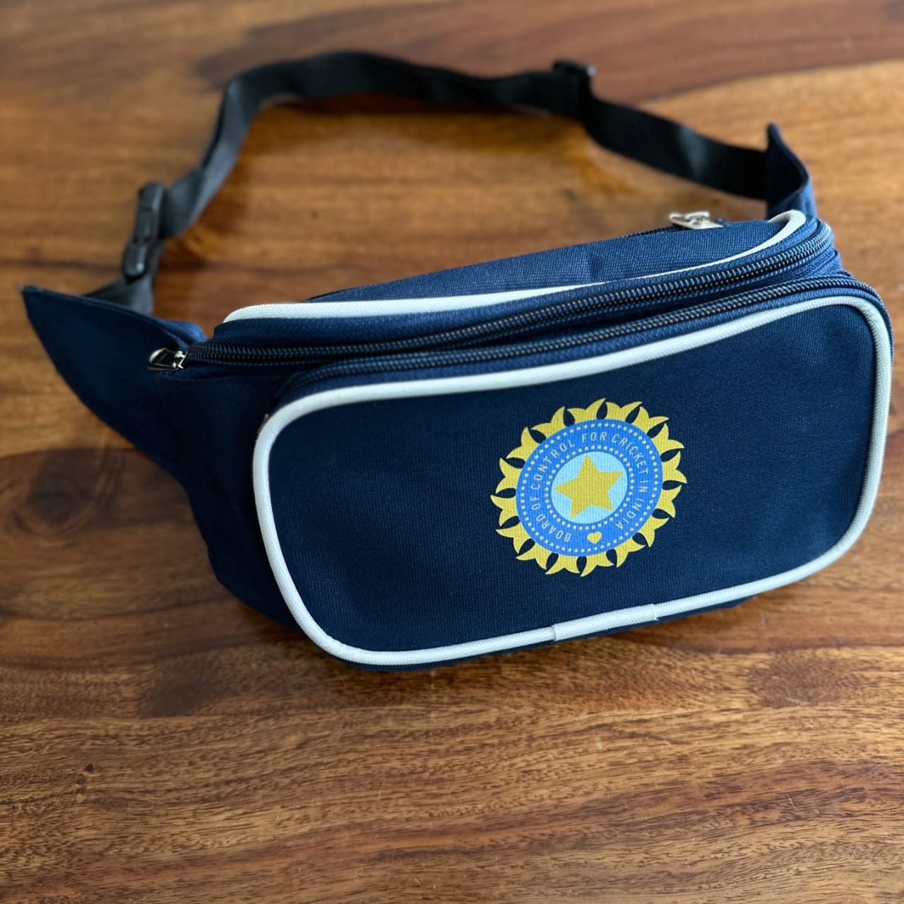 Cricket Tool Kit Waist Bag for Umpires and Scorers