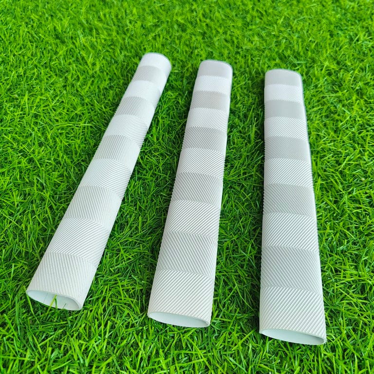 Chevron Zig Zag Cricket Bat Grip (White)